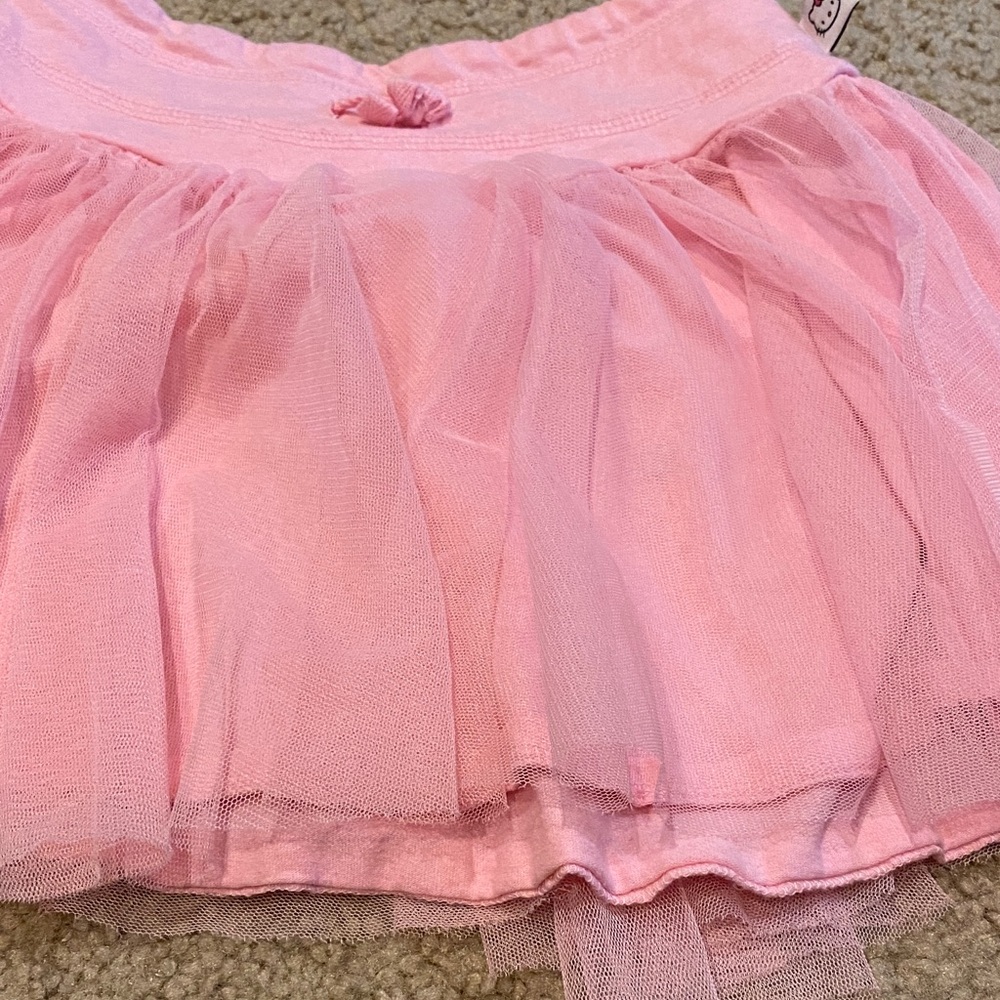 Hello Kitty Pink and White Playful Set - Picture 8 of 11